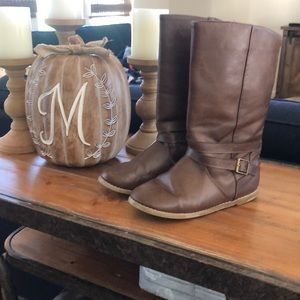 Brown Zip Up Kids Boots